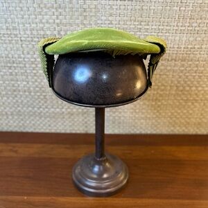 VTG 1940-50s Avocado Green Velvet Pillbox Capulet Hat Rhinestones Shell Pleating